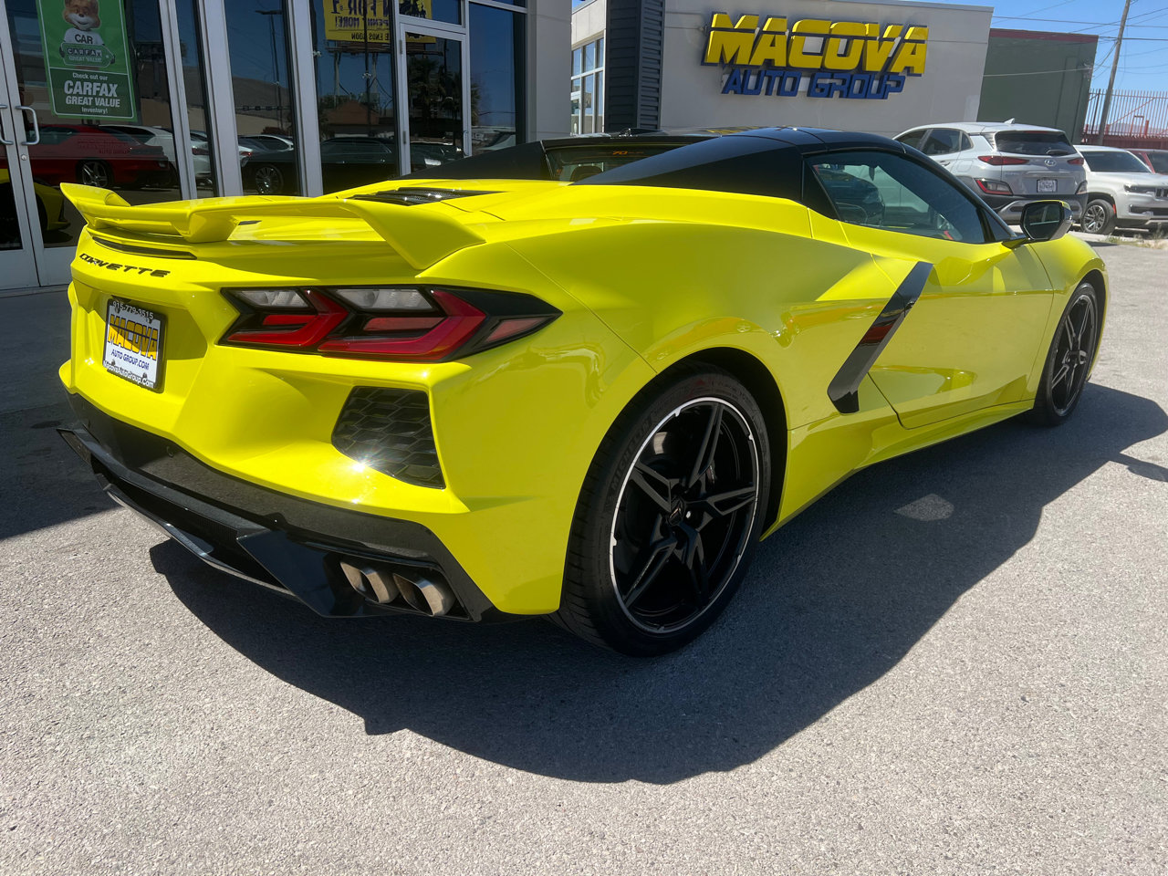 Used 2023 Chevrolet Corvette Stingray Premium Conv w/ Z51 Performance Package image 18
