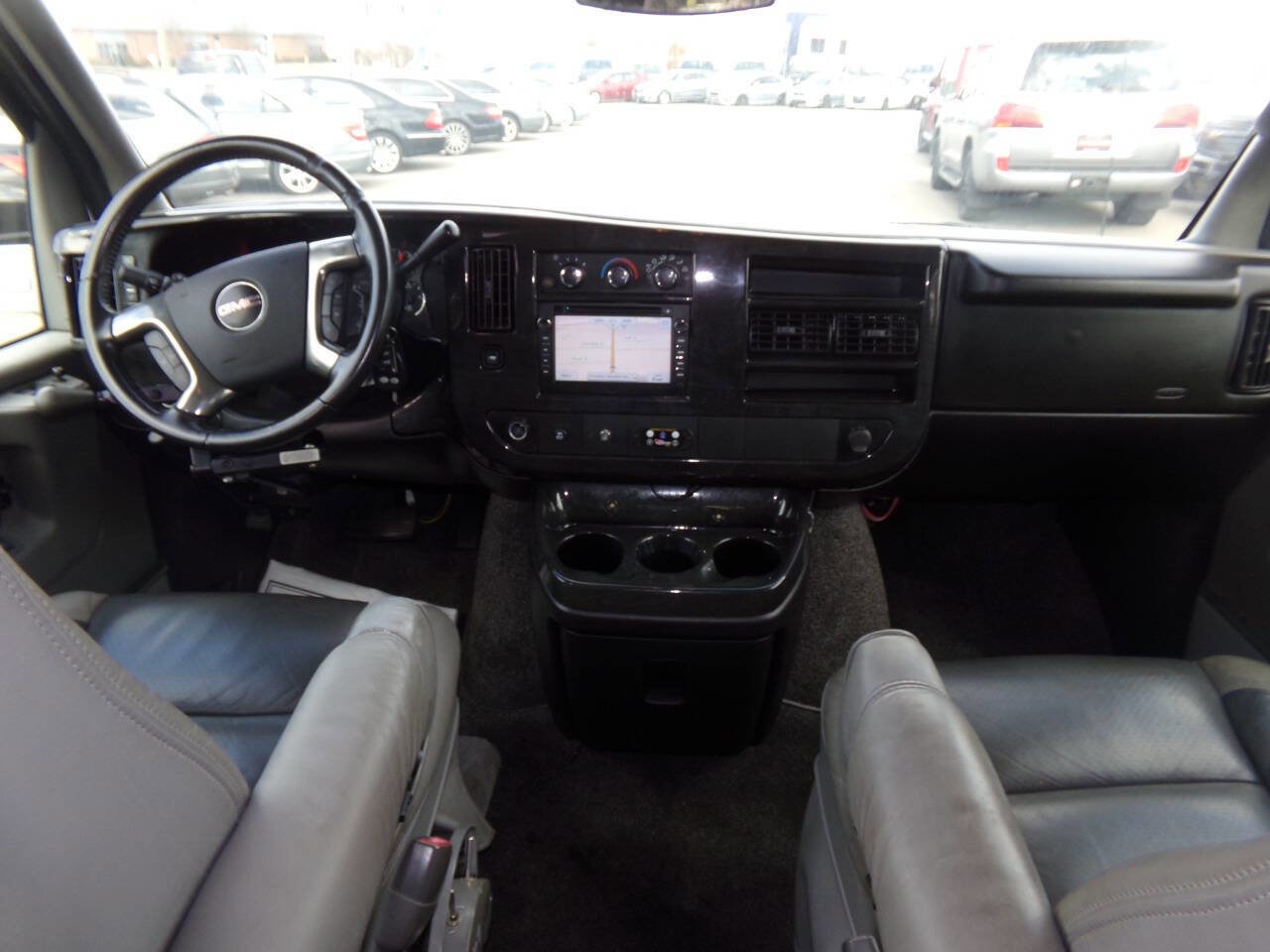 Used 2010 GMC Savana 1500 w/ Preferred Equipment Group image 16