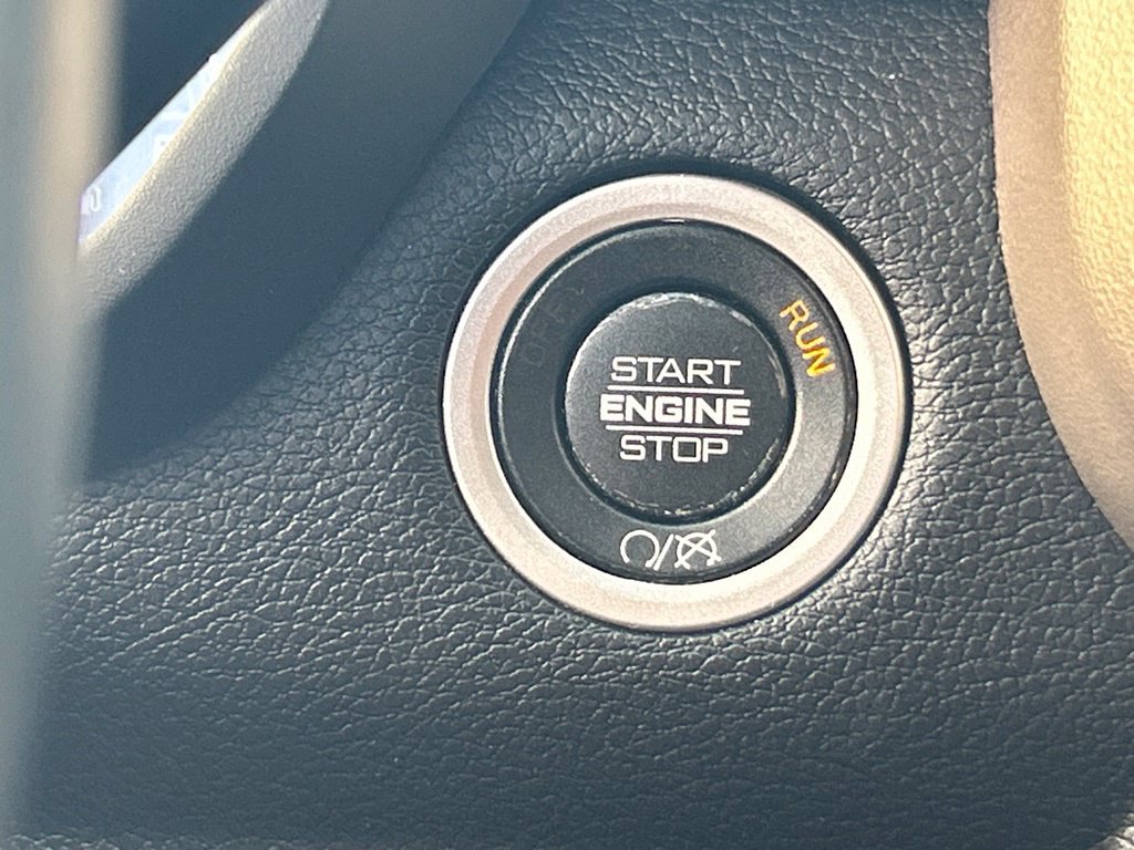 Used 2022 RAM 2500 Laramie AWD/4WD image 45