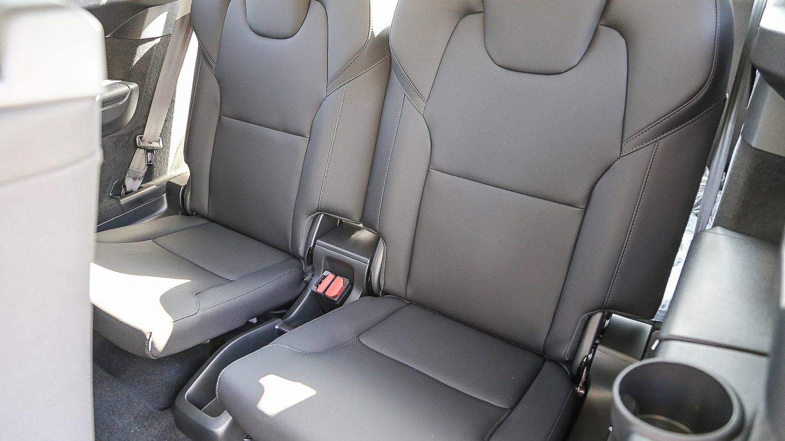 Used 2025 Volvo XC90 B6 Plus w/ Protection Package Premier AWD/4WD image 21