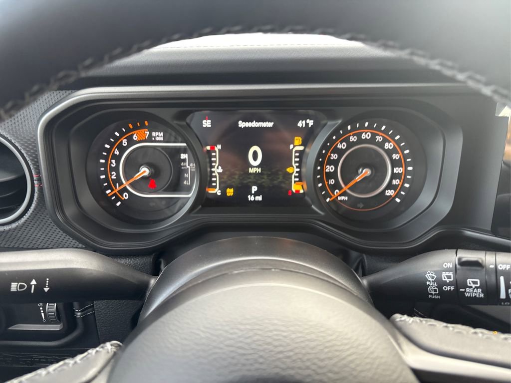 New 2026 Jeep Wrangler Unlimited Rubicon image 13