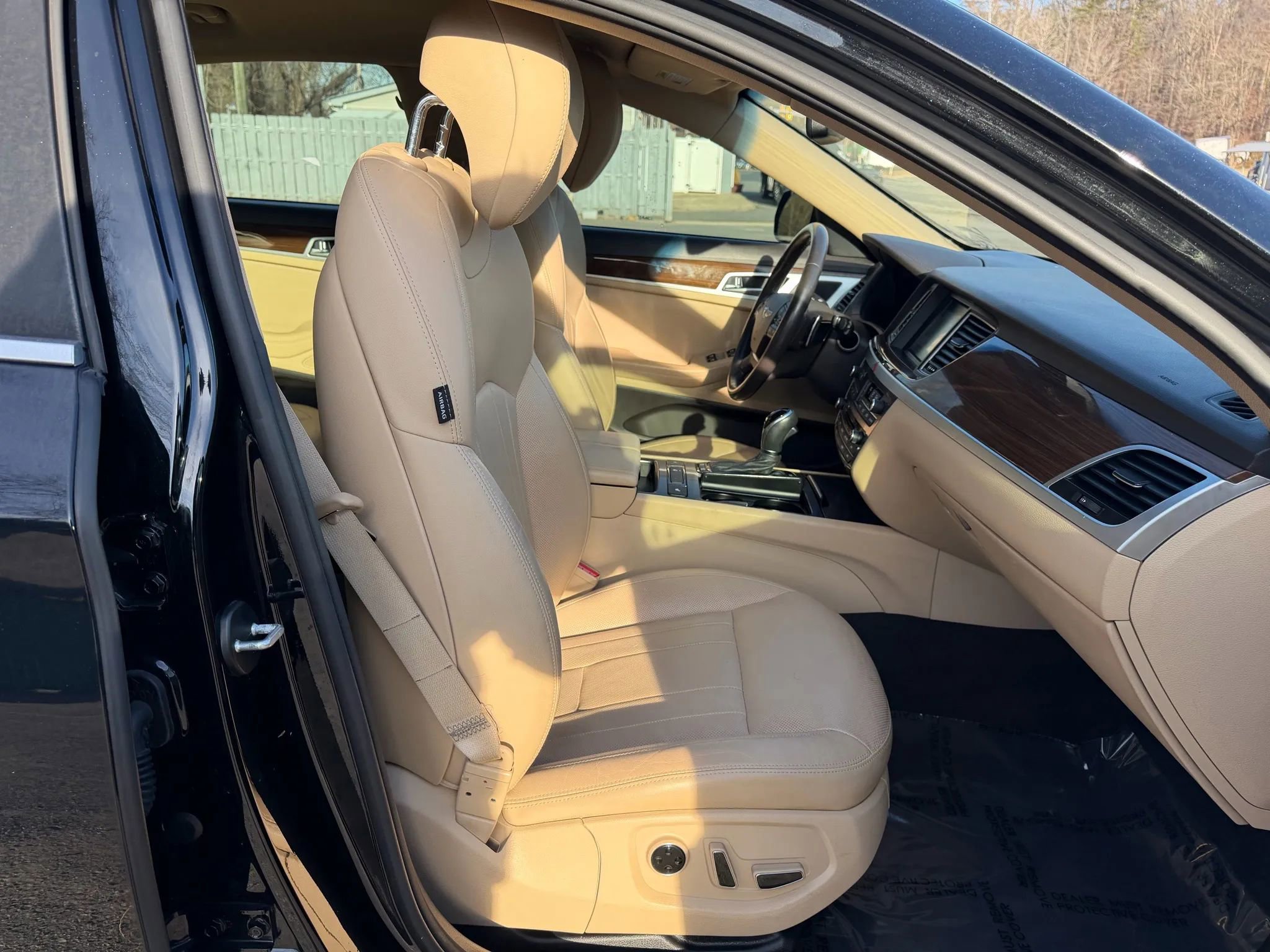 Used 2017 Genesis G80 3.8 image 16