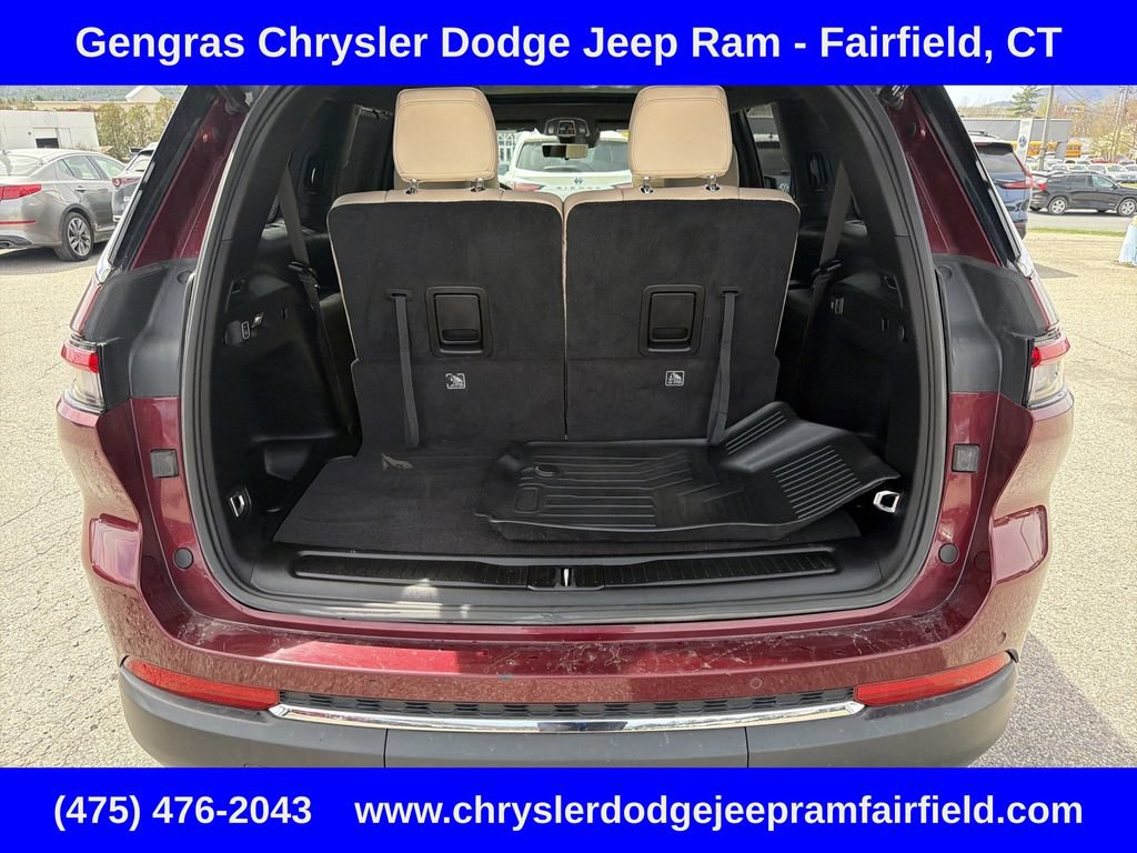 Used 2023 Jeep Grand Cherokee L Limited w/ Luxury Tech Group II AWD/4WD image 50
