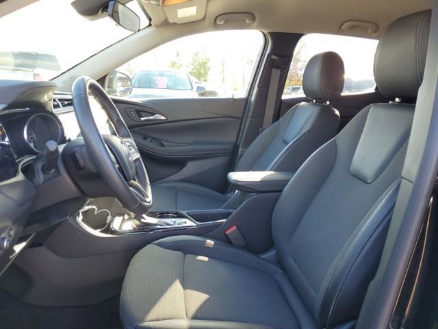 Certified 2022 Buick Encore GX Preferred w/ Cold Weather Comfort Package image 9