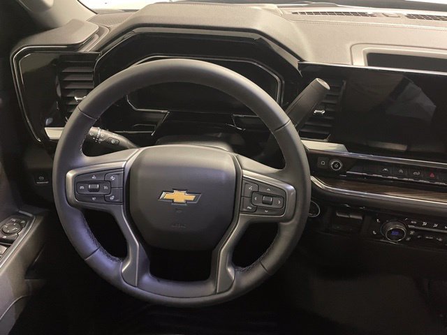 Used 2026 Chevrolet Silverado 1500 LT RWD image 17