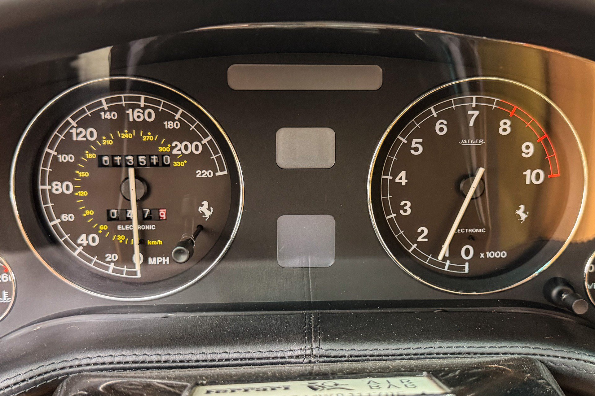 Used 1998 Ferrari 550 Maranello Coupe RWD image 20
