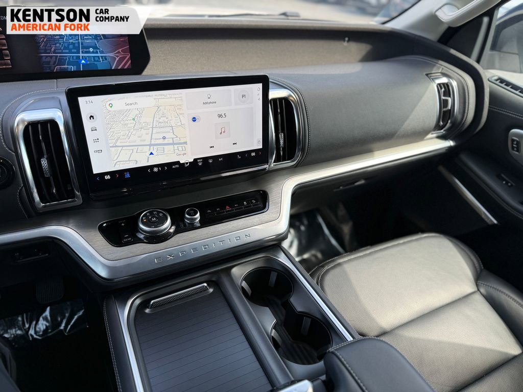 Used 2025 Ford Expedition Max Platinum image 24