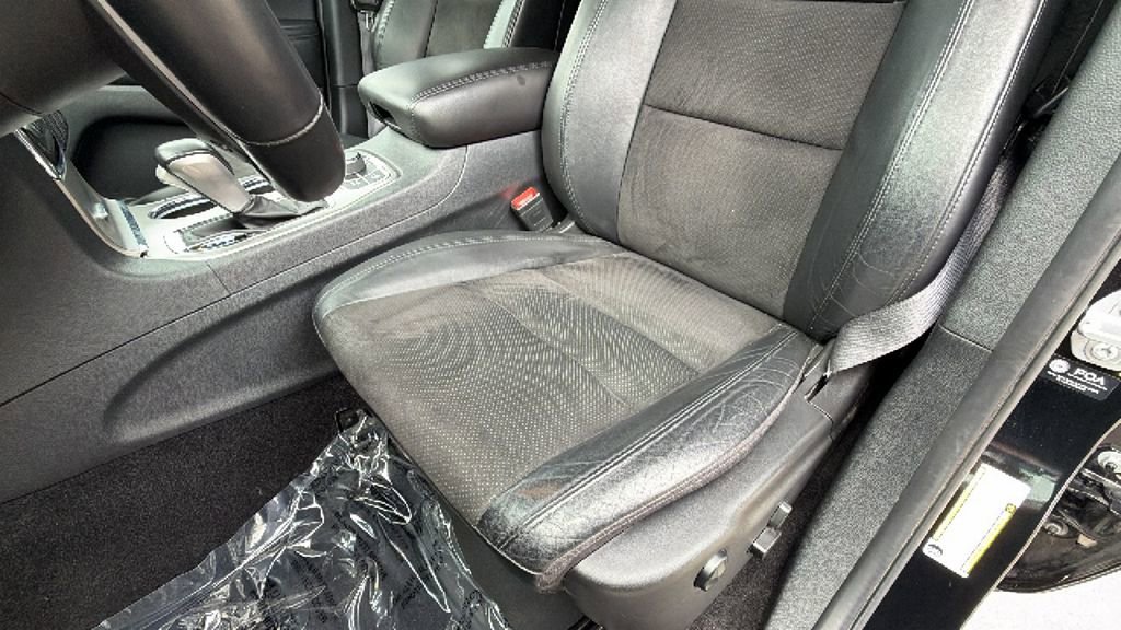Used 2022 Jeep Grand Cherokee Laredo X AWD/4WD image 19