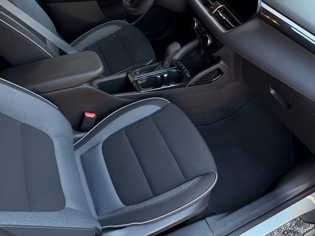 Used 2025 Chevrolet TrailBlazer LT image 31