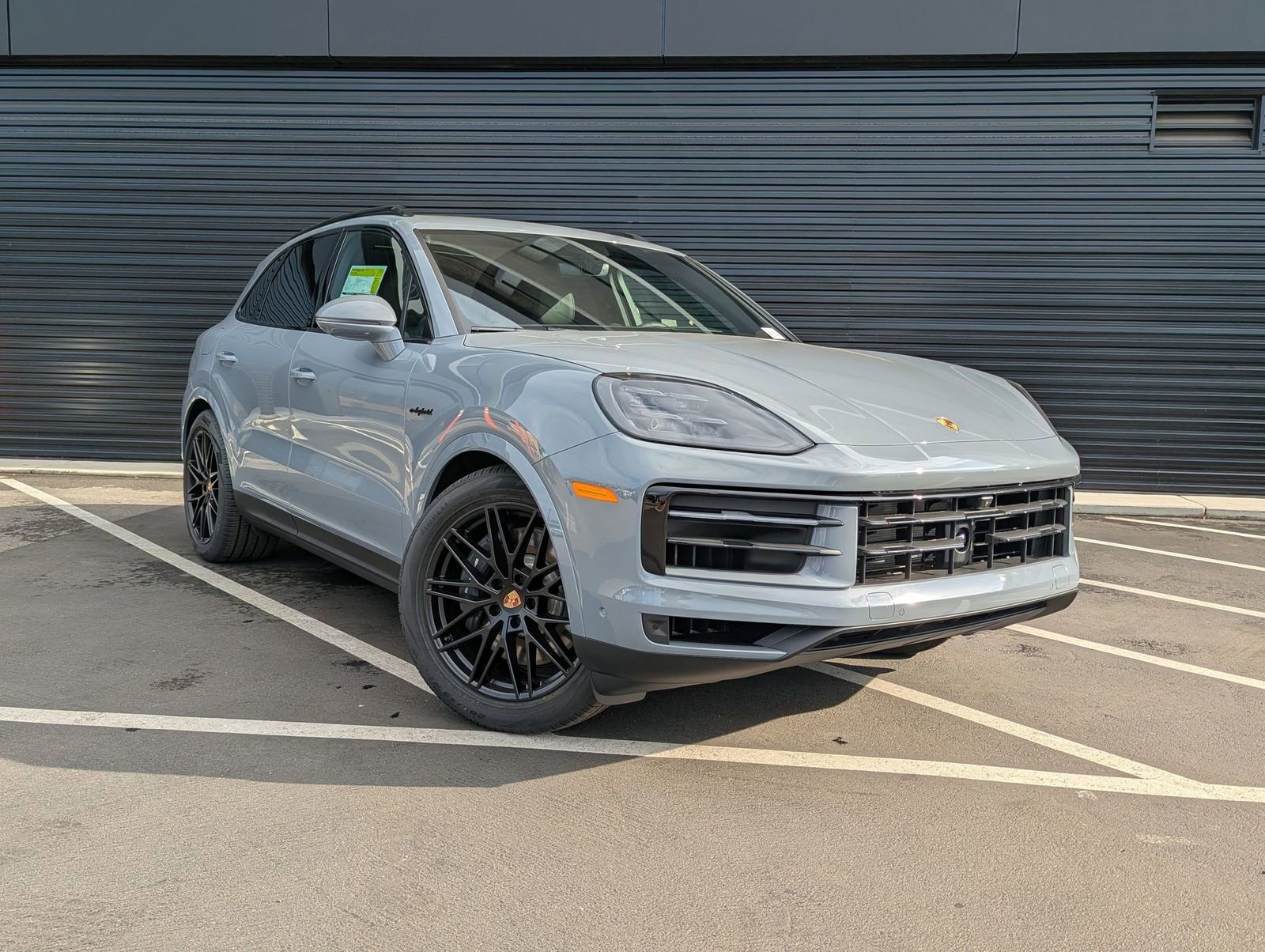 New 2026 Porsche Cayenne E-Hybrid image 7
