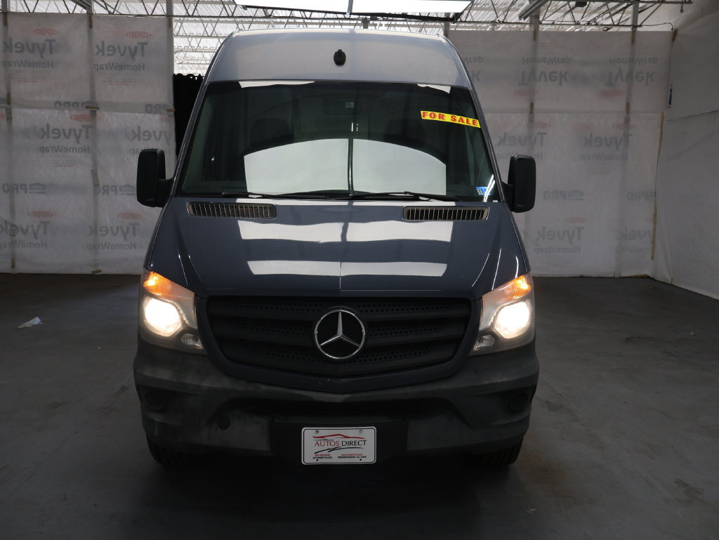 Used 2018 Mercedes-Benz Sprinter 2500 image 2