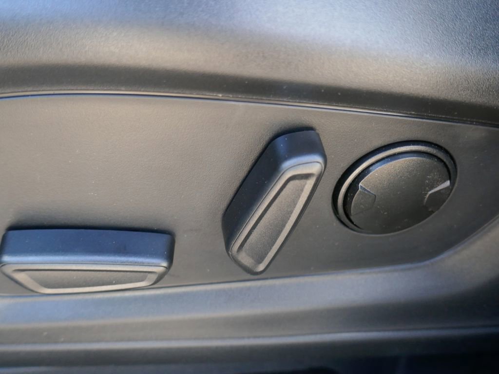 New 2026 Ford Explorer ST-Line image 17