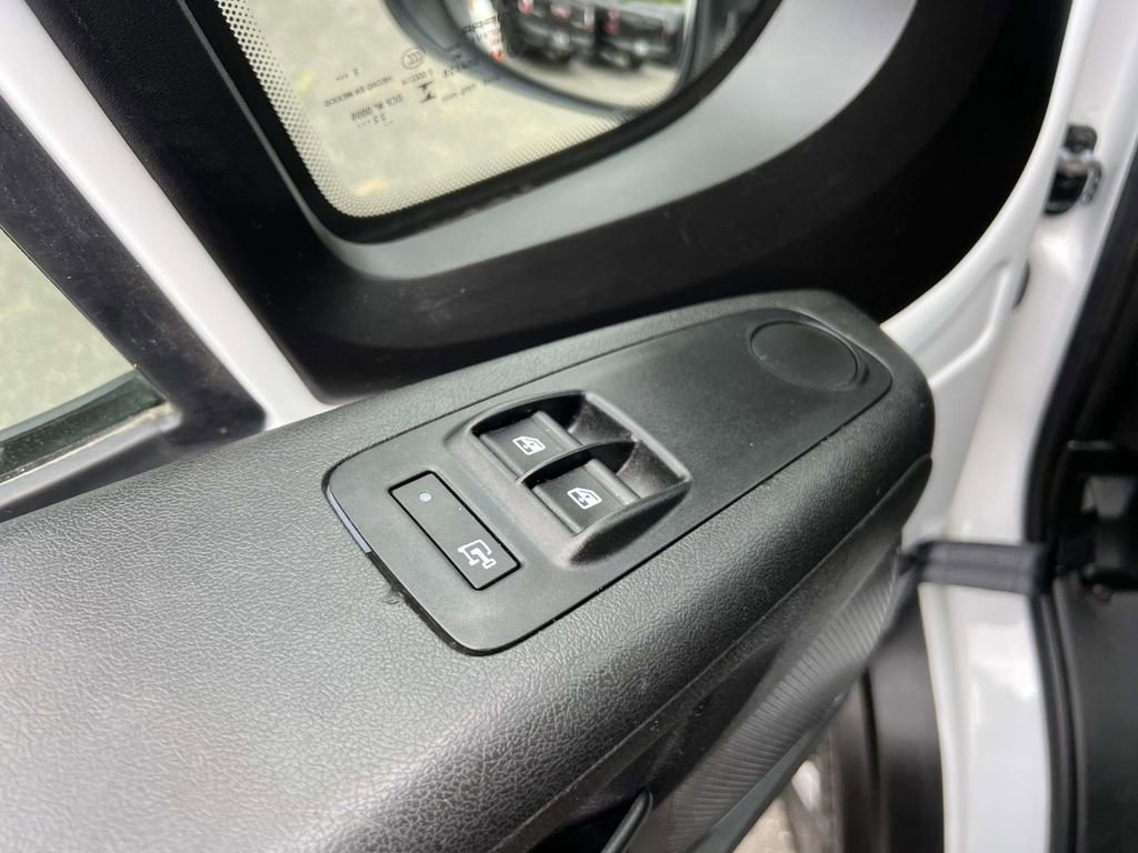 Used 2023 RAM ProMaster 2500 image 18