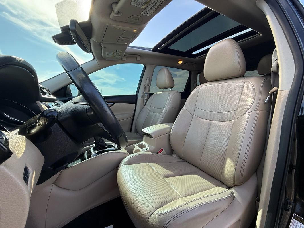 Used 2017 Nissan Rogue SL w/ SL Premium Package image 10