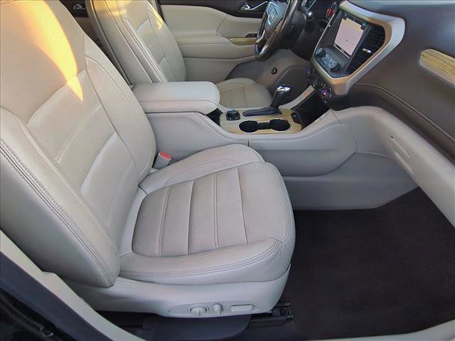 Used 2018 GMC Acadia Denali w/ Technology Package image 20