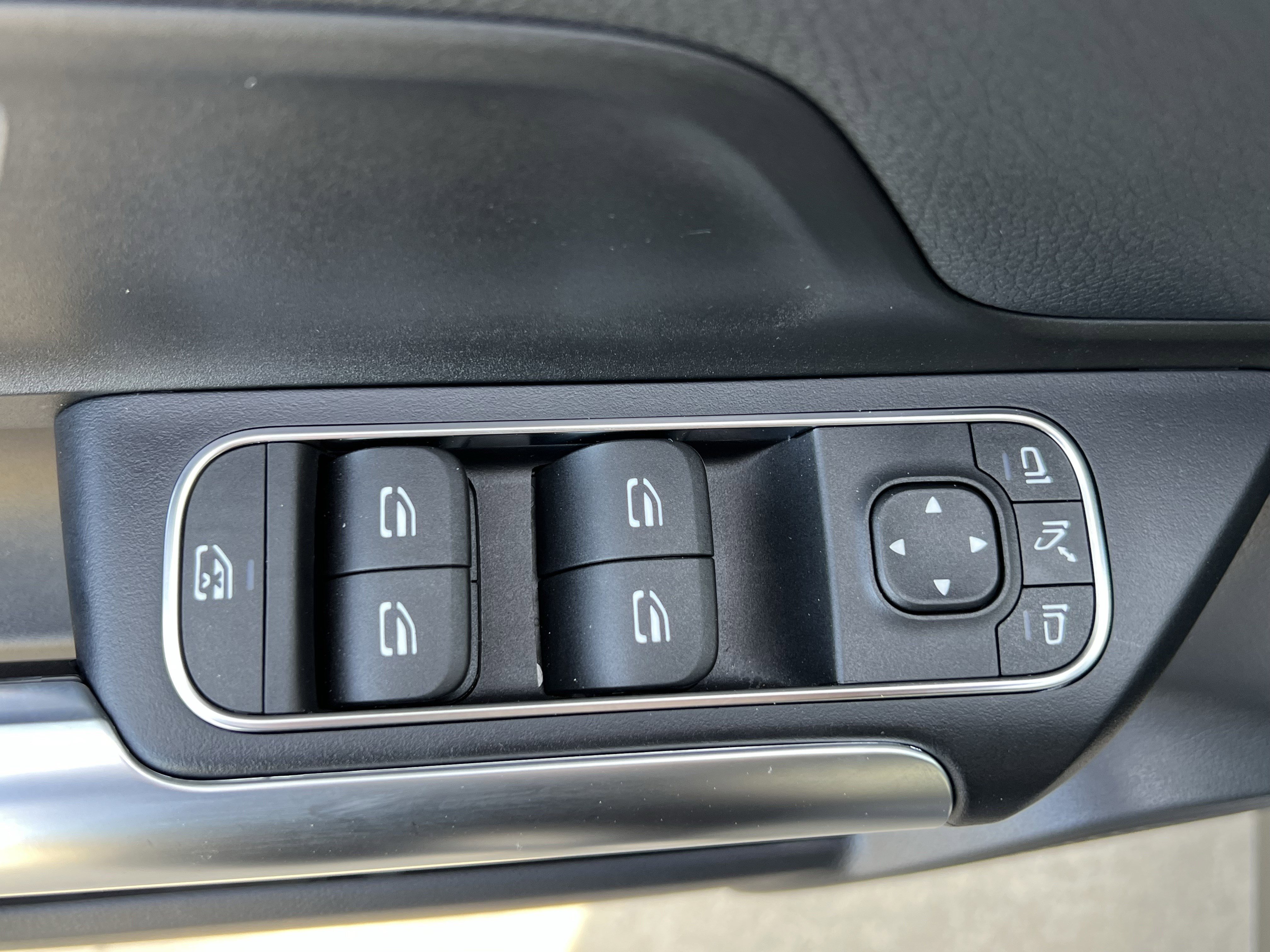 Certified 2025 Mercedes-Benz GLA 250 image 15