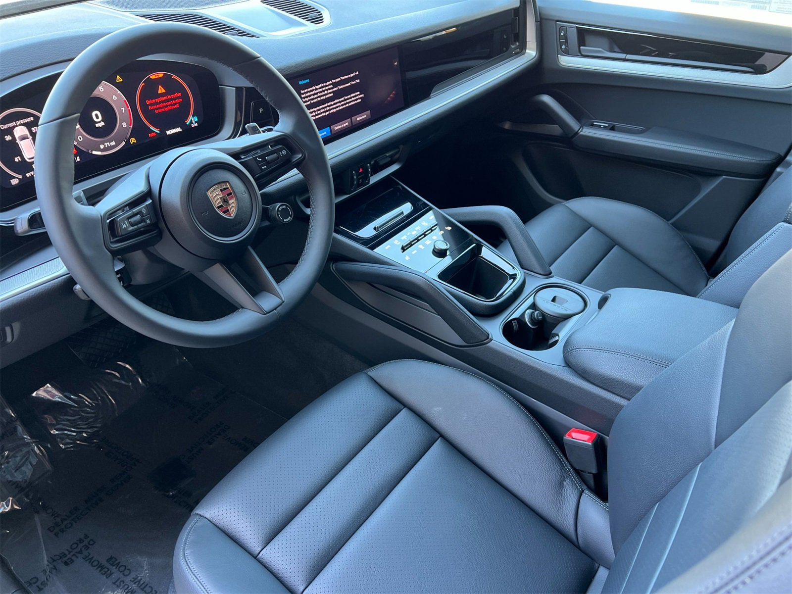 New 2025 Porsche Cayenne image 4