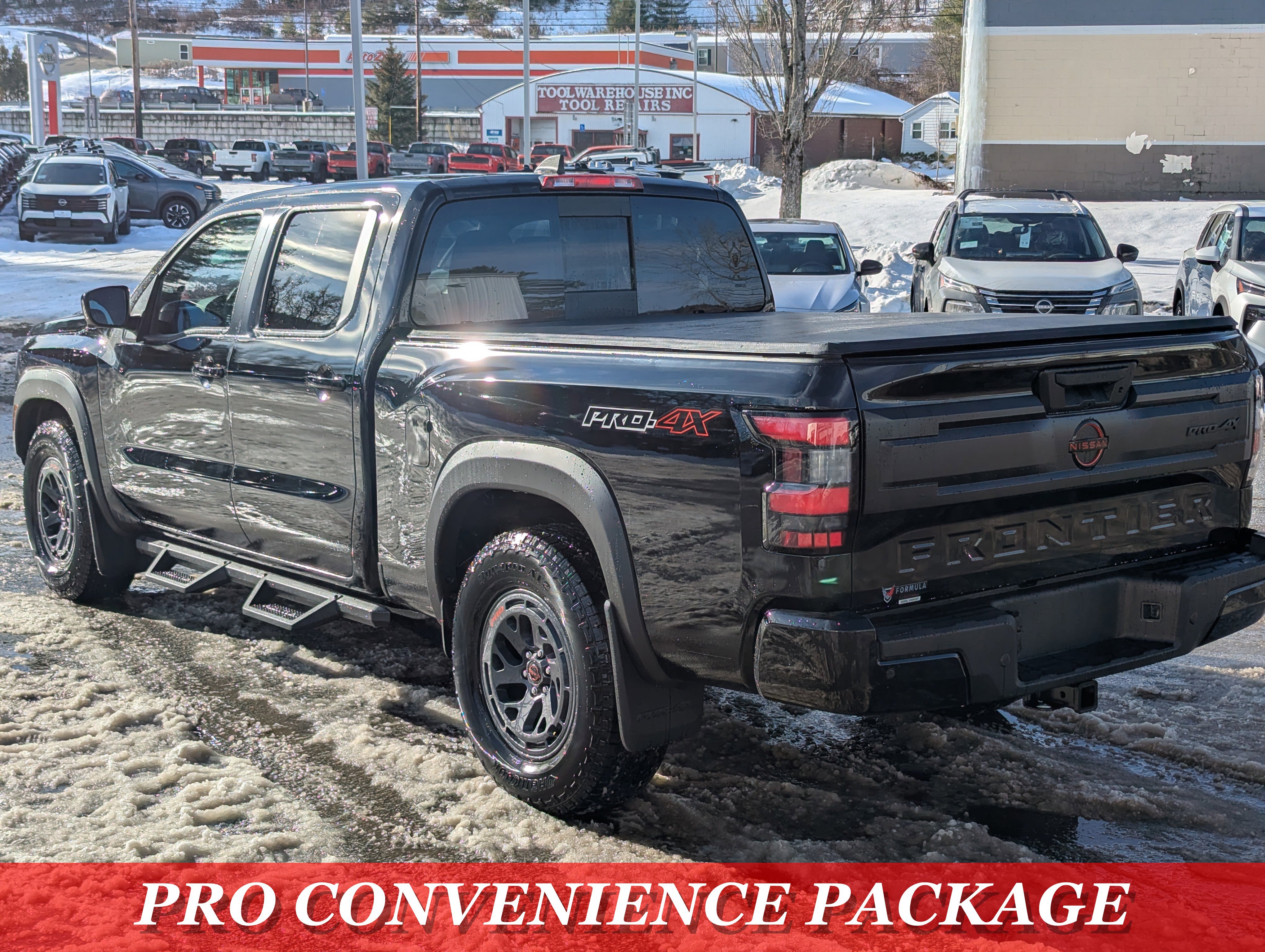 New 2026 Nissan Frontier PRO-4X w/ Pro-4x Convenience Package image 5