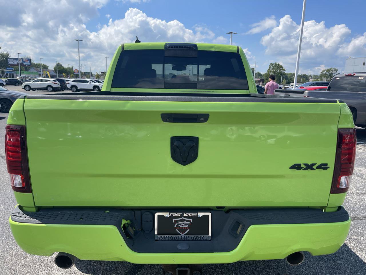 Used 2017 RAM 1500 Sport w/ Sublime Green Sport Package AWD/4WD image 10