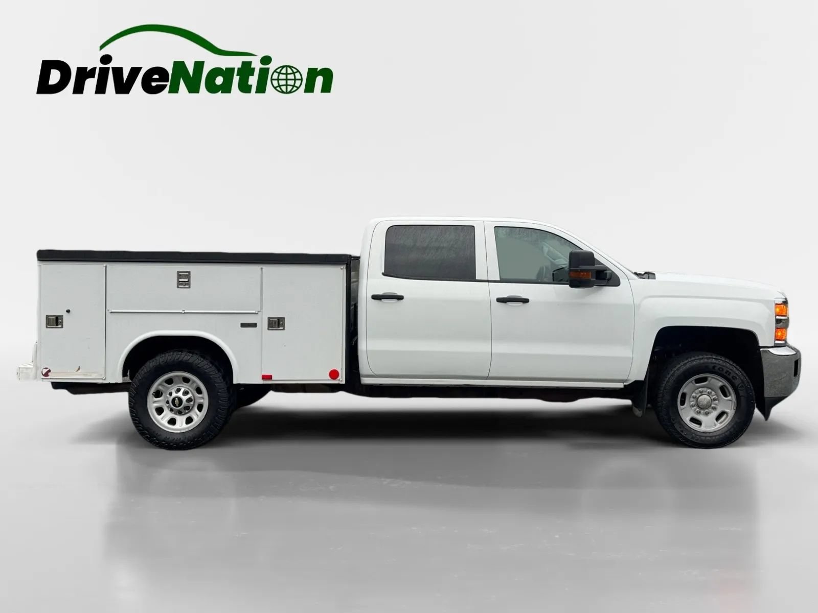 Used 2018 Chevrolet Silverado 2500 W/T w/ WT Convenience Package AWD/4WD image 4