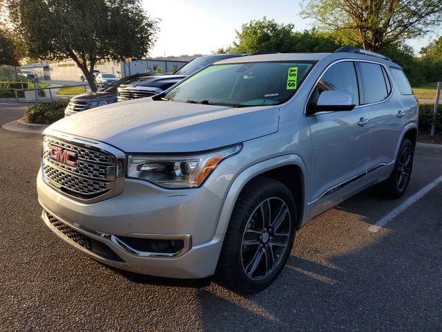 Used 2017 GMC Acadia Denali w/ Technology Package image 2