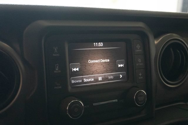Used 2020 Jeep Wrangler Unlimited Sport AWD/4WD image 24