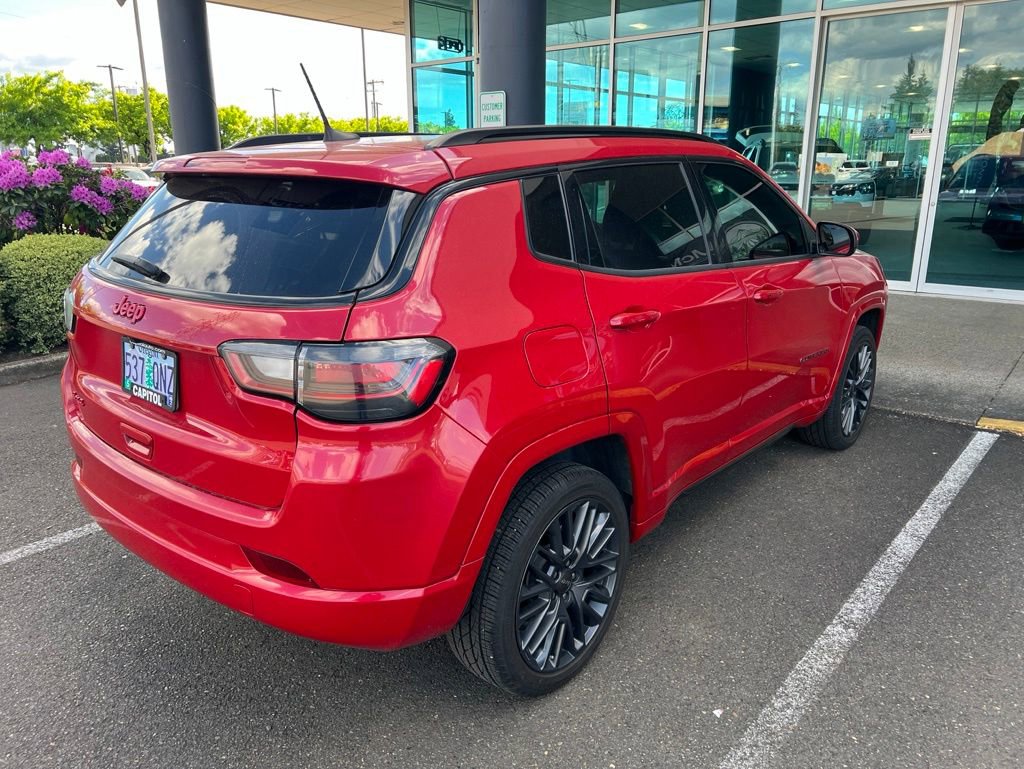 Used 2022 Jeep Compass Limited w/ (RED) Package AWD/4WD image 2