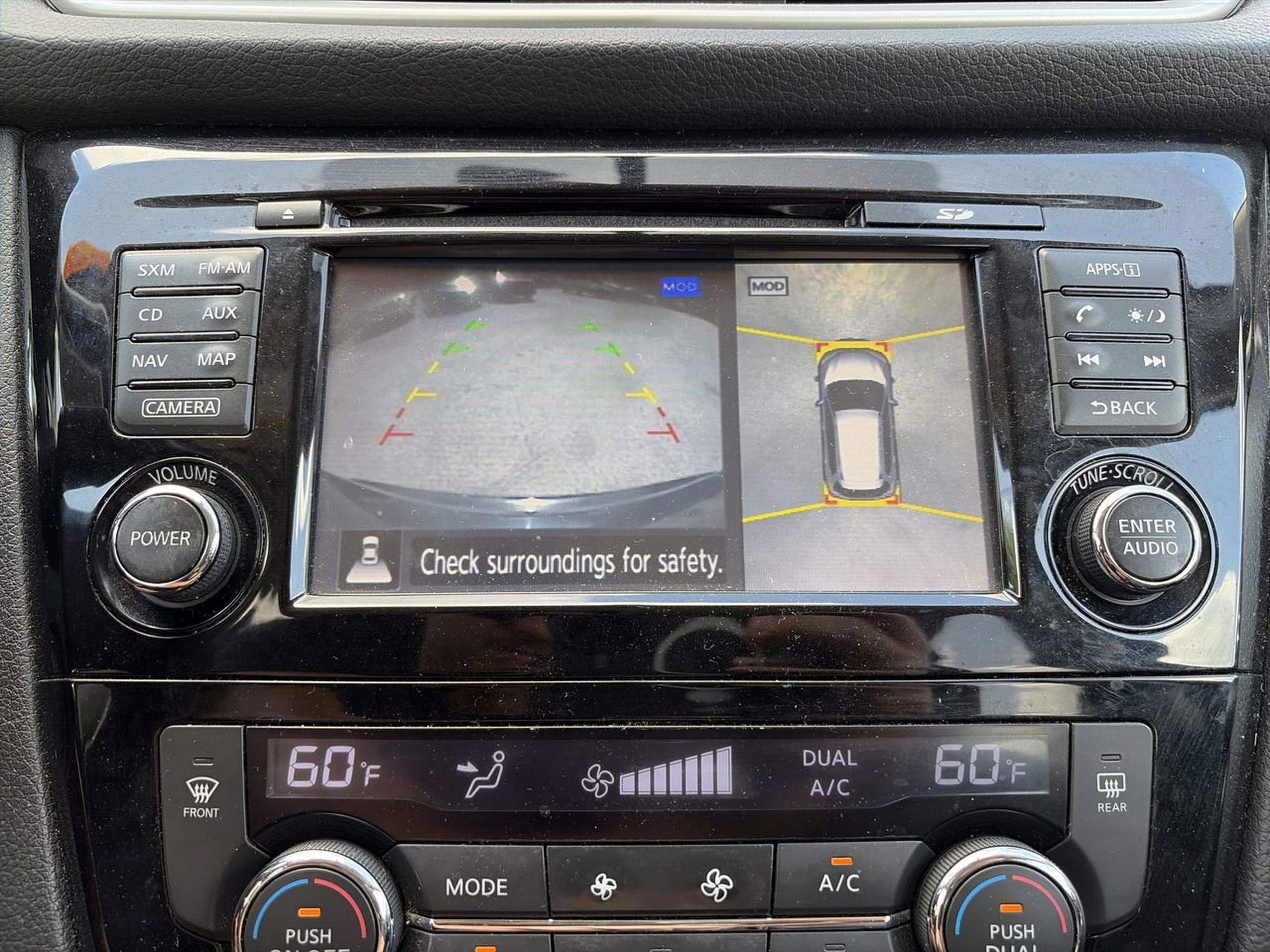 Used 2016 Nissan Rogue SL w/ SL Premium Package FWD image 26