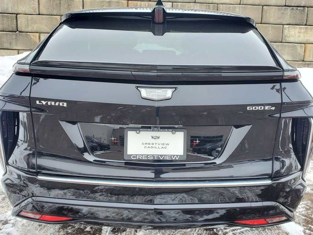 Used 2024 Cadillac Lyriq Tech w/ Driver Assist Package image 15