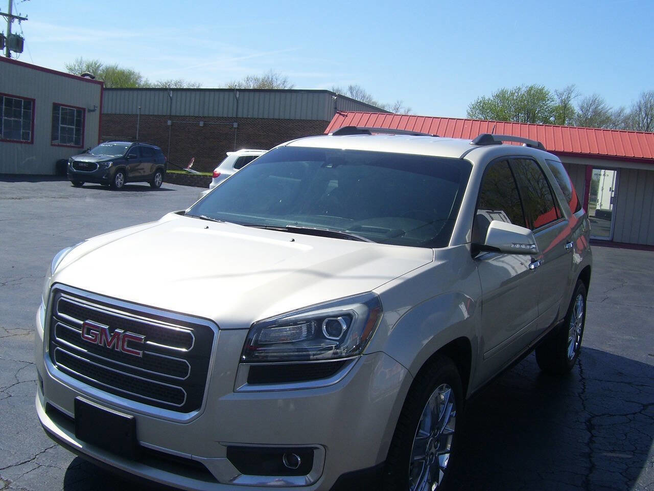 Used 2017 GMC Acadia Limited SLT image 7