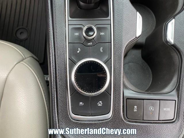 Used 2019 Cadillac XT4 Luxury w/ Cold Weather Package AWD/4WD image 34