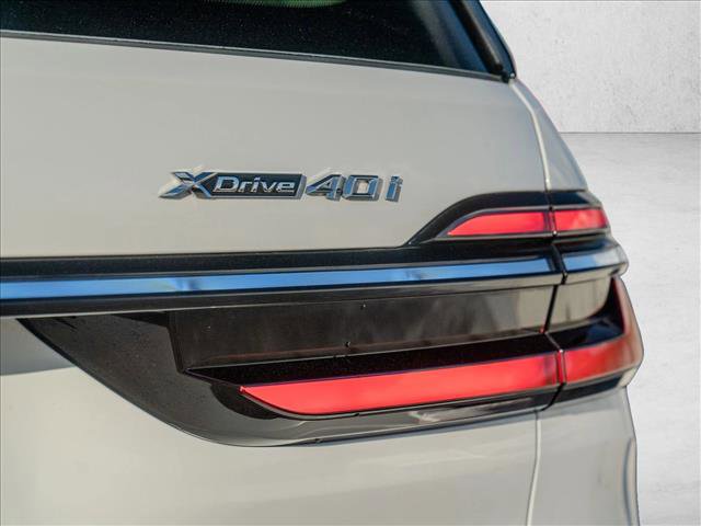 Used 2026 BMW X7 xDrive40i image 16