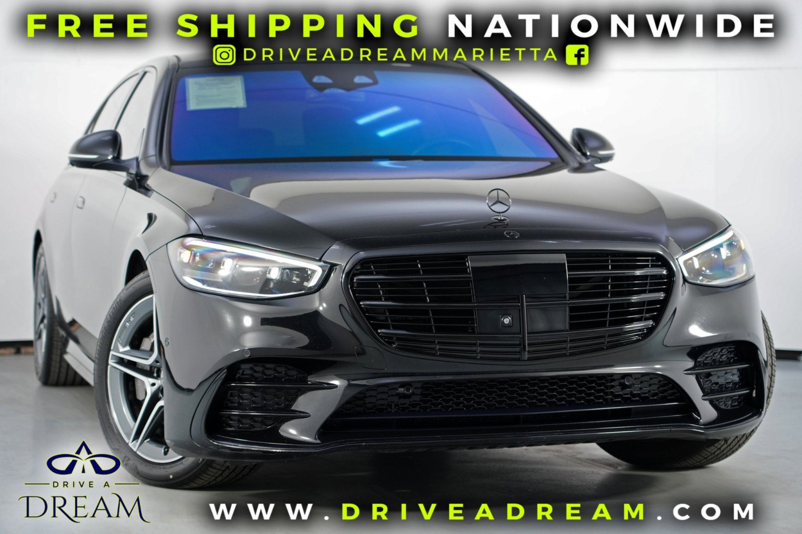 Used 2022 Mercedes-Benz S 500 4MATIC w/ AMG Line Package image 2