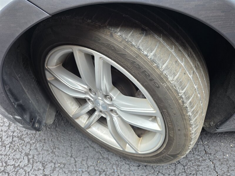 Used 2014 Tesla Model S 85 RWD image 26