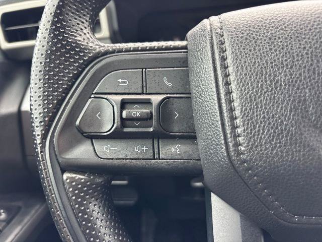 Used 2025 Toyota Tacoma SR5 AWD/4WD image 26