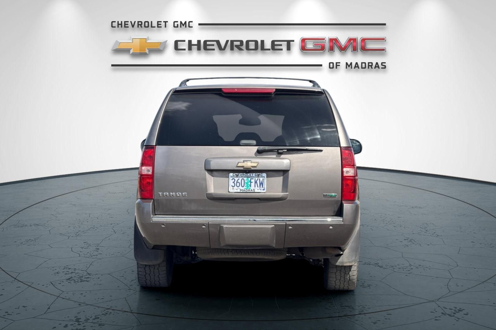Used 2011 Chevrolet Tahoe LTZ AWD/4WD image 4