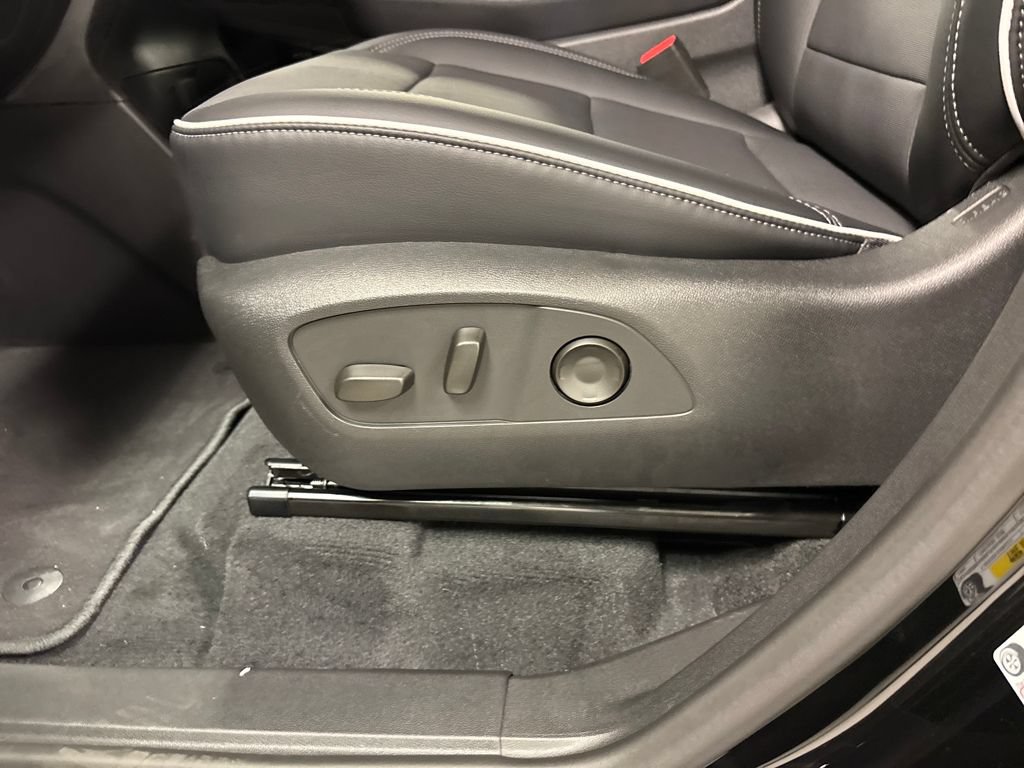 New 2026 Buick Enclave Preferred w/ Power Package FWD image 28