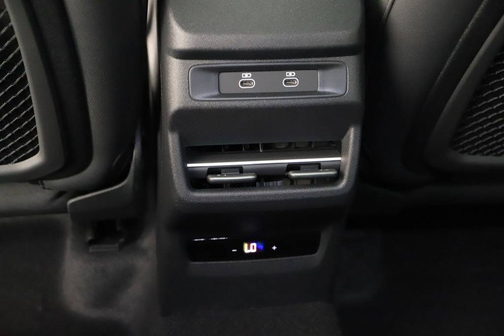 New 2026 Audi Q3 quattro 2.0T AWD/4WD image 21