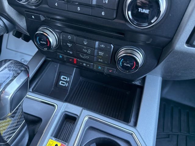 Used 2018 Ford F150 Raptor w/ Equipment Group 802A Luxury image 22