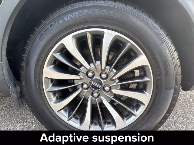 Certified 2019 Lincoln Nautilus Select AWD/4WD image 29
