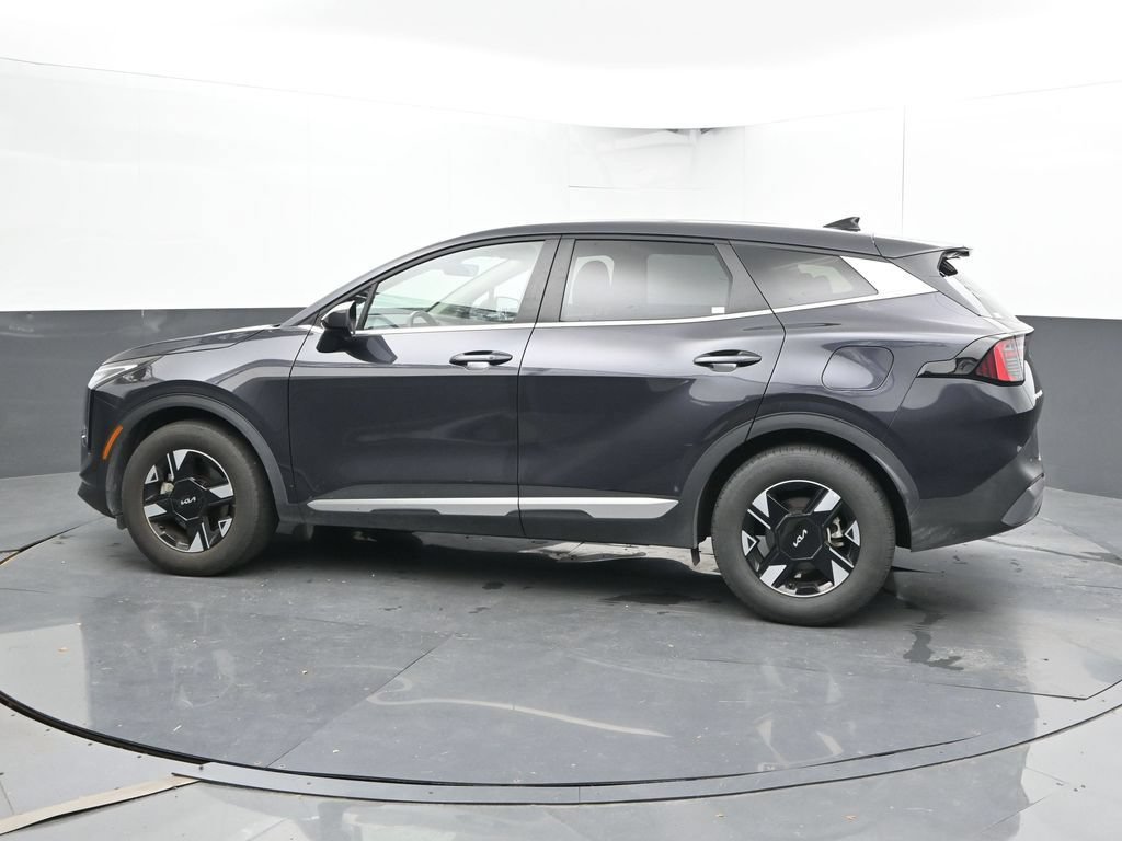Used 2026 Kia Sportage LX FWD image 9