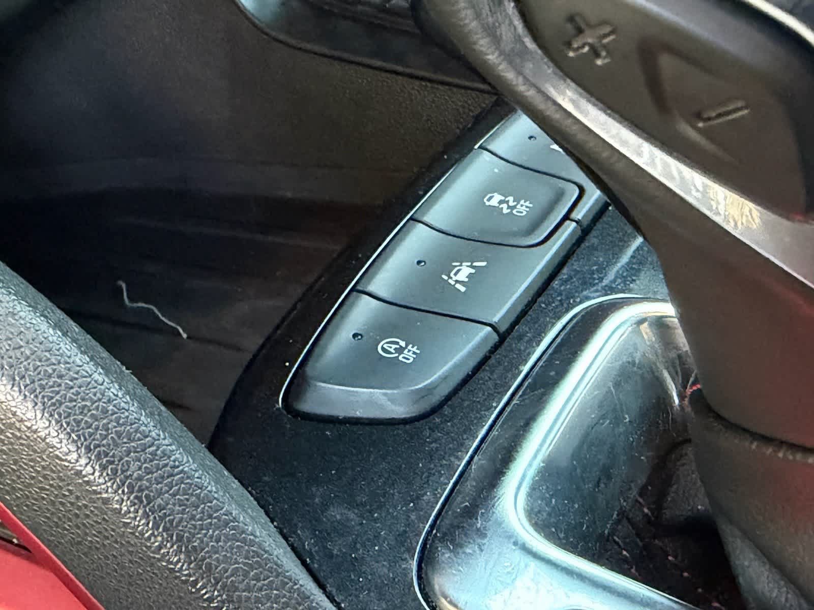 Used 2023 Chevrolet TrailBlazer RS w/ Sun and Liftgate Package FWD image 21