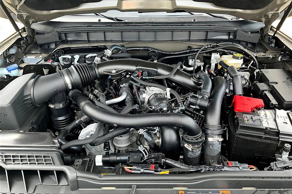 New 2025 Ford Bronco Raptor image 12