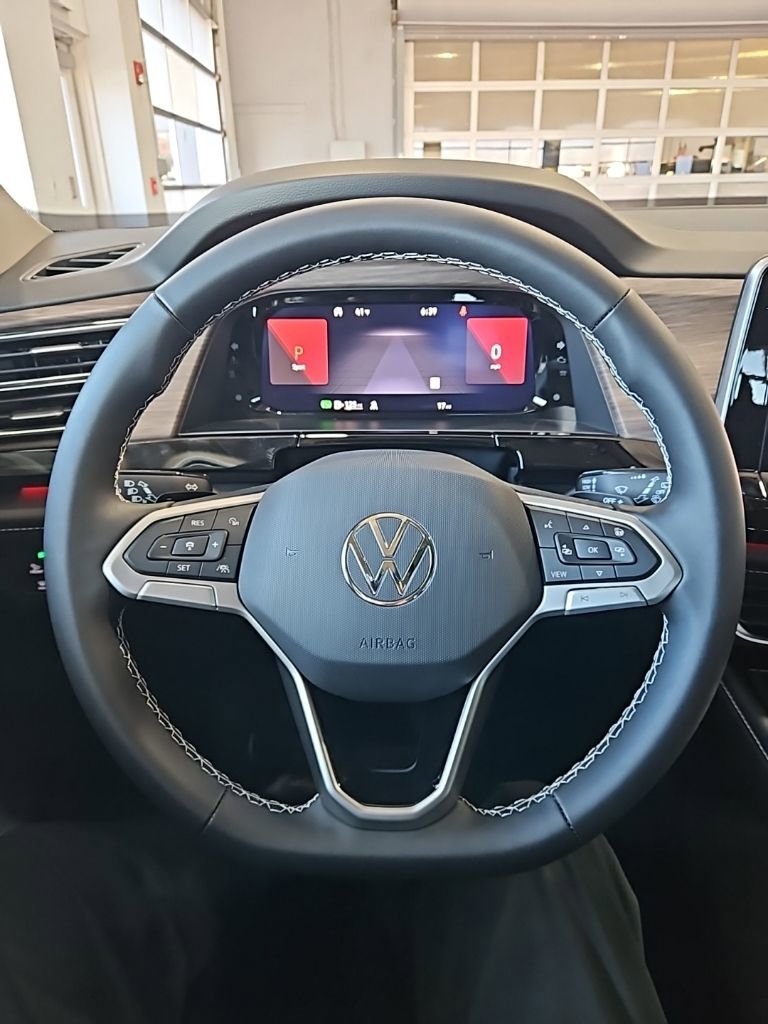 New 2026 Volkswagen Atlas SEL AWD/4WD image 38