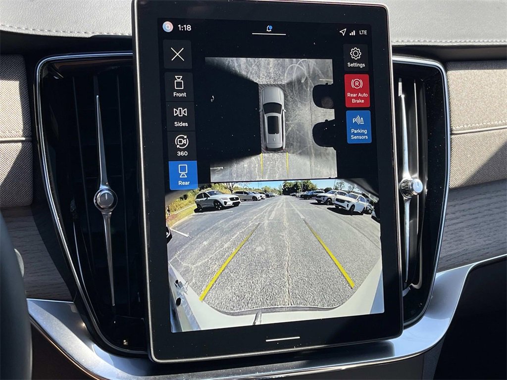 New 2026 Volvo XC90 B6 Ultra image 28