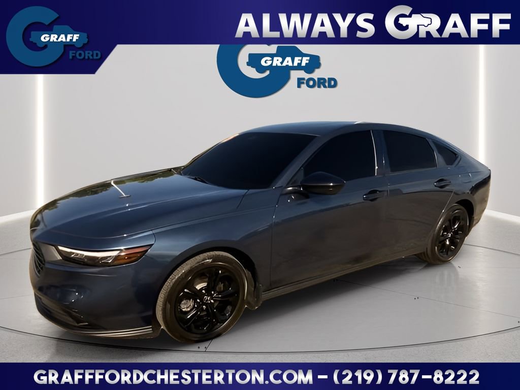 Used 2025 Honda Accord SE image 1