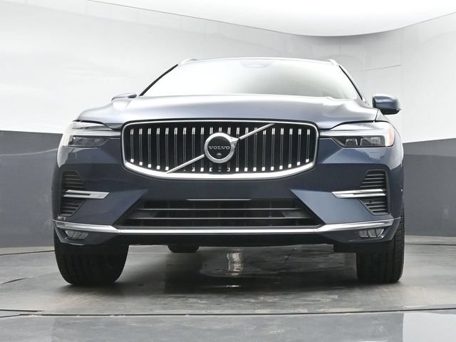 Used 2023 Volvo XC60 B5 Plus AWD/4WD image 34