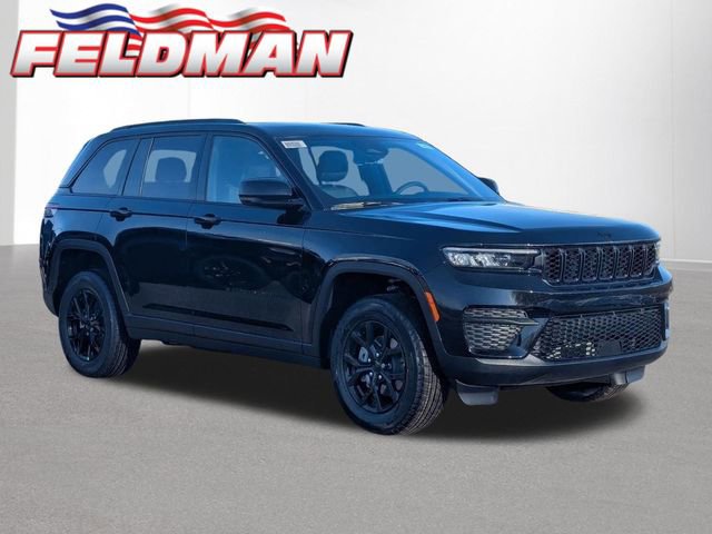 New 2025 Jeep Grand Cherokee Laredo