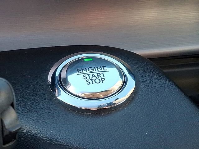 Used 2023 Lincoln Aviator AWD w/ Premium Package image 24