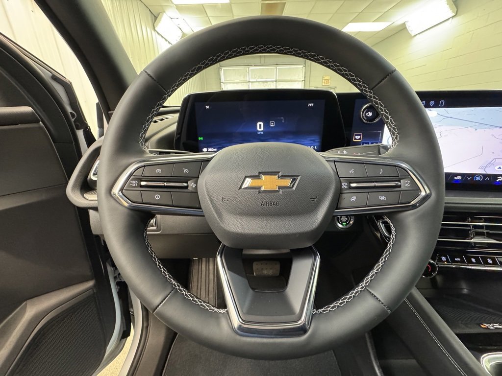 New 2026 Chevrolet Traverse LT w/ Sun and Wheel Package image 33